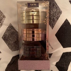 9 ways to shine cheek wardrobe